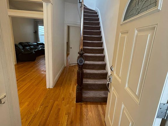 3rd image of 87 Monitor St #1
