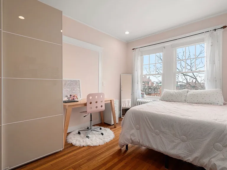 282 Newbury St #17A — Photo 5