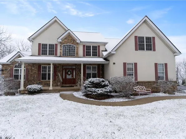 3179 Westwoods Pl N, Orefield, PA 18069
