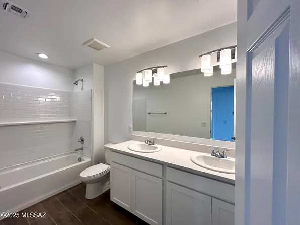 6057 E Campolina Trl, Tucson, AZ 85756