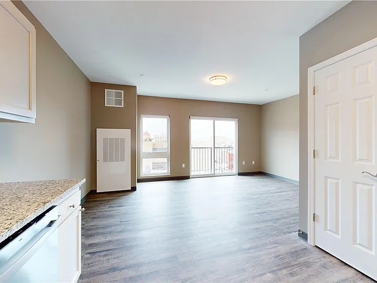 1450 5th Ave #202 — Photo 18