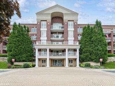 7011 W Touhy Ave APT 206, Niles, IL, 60714