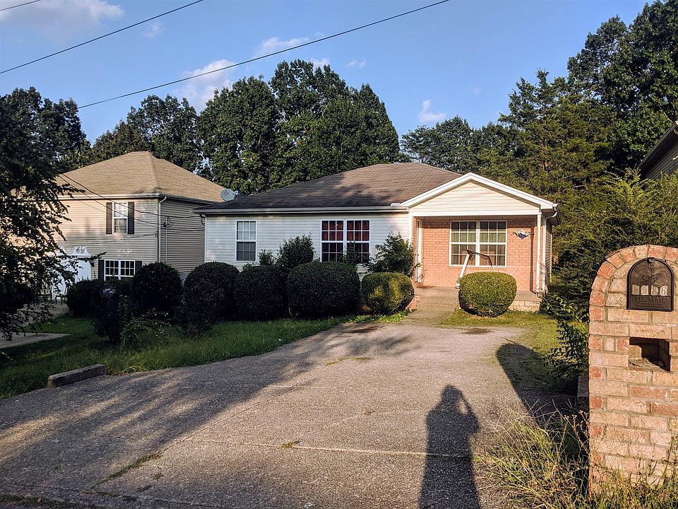 2nd image of 3986 Taylor Rd