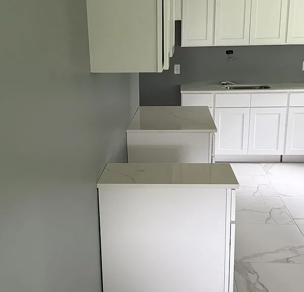 20 Yates St — Photo 3
