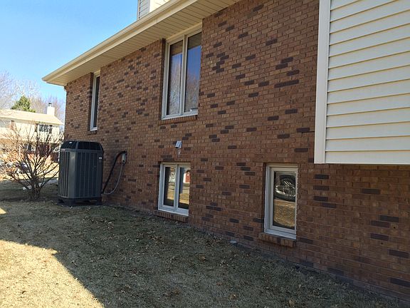 3rd image of 6931 Bernese Blvd