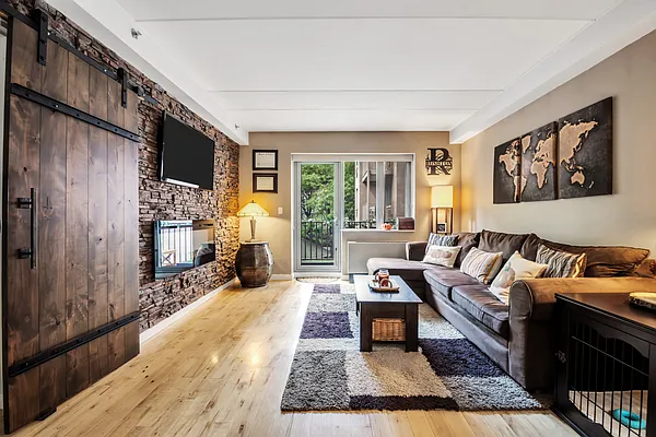 Rented by Corcoran | media 17