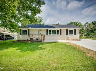 508 Chapman St, Johnson City, TN 37604