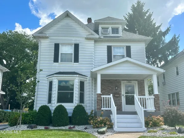 126 Euclid Ave, Bellevue, OH 44811