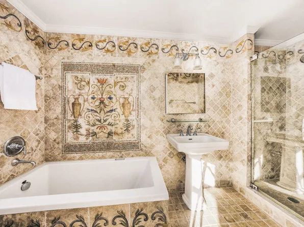 33 Riverside Drive image 17 of 18