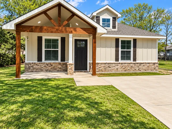 821 W Nelson St, Denison, TX 75020