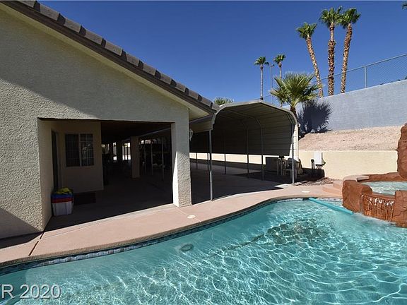4th image of 460 Nirvana Dr