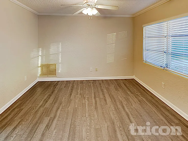 4011 W Nassau St — Photo 8
