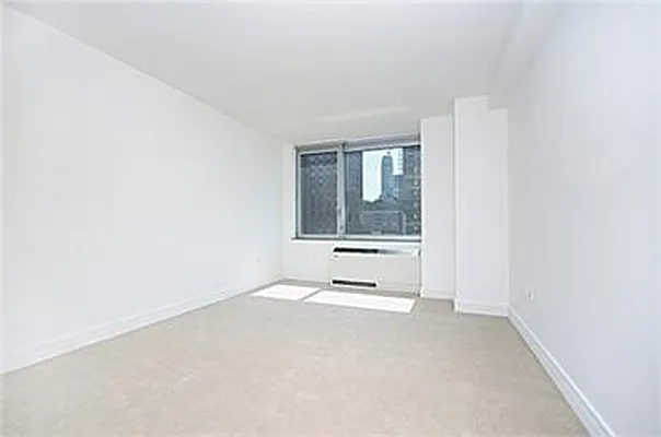 Rented by New York Residence | media 10