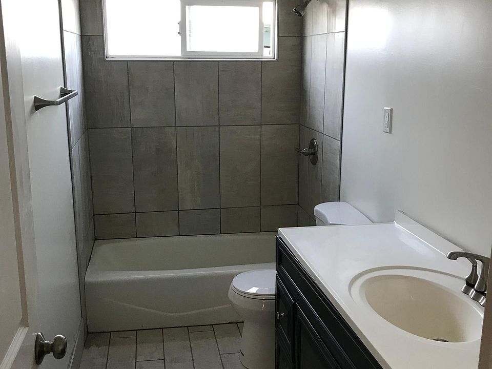 2nd image of 2302 Ferdinand Ave