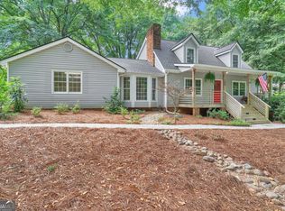 105 Horseshoe Cir, Fayetteville, GA 30215