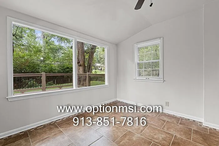7829 Dearborn Dr — Photo 22