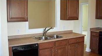 3rd image of 1207 Willowgreen Ct