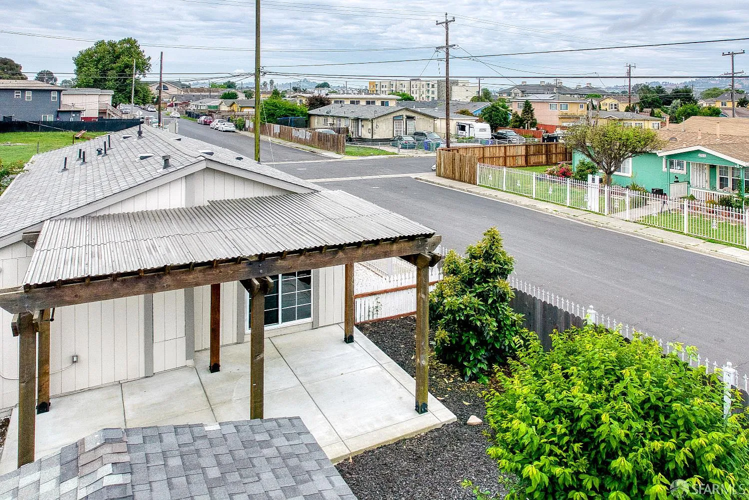 401 Silver Ave photo 1