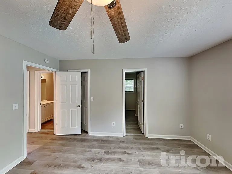 676 Eagles Nest Cir — Photo 5