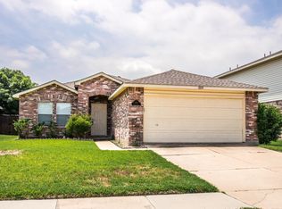 2216 Plum Ct, Little Elm, TX 75068