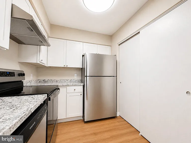 11150 Beaver Trail Ct — Photo 12