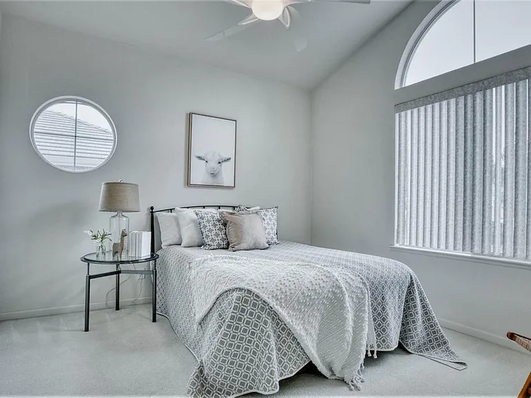 3233 Quail Hollow Dr #1 — Photo 44
