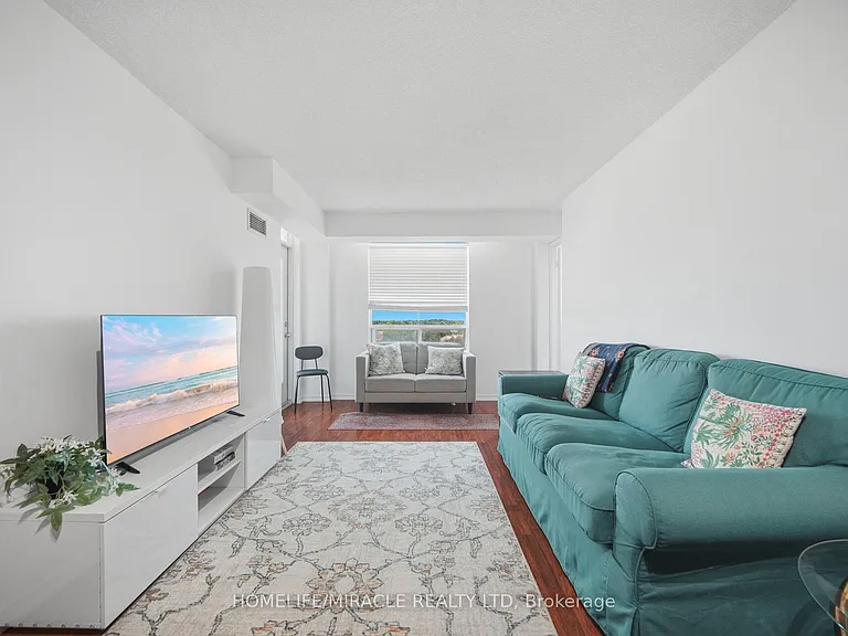 8 Rosebank Dr #8 — Photo 15