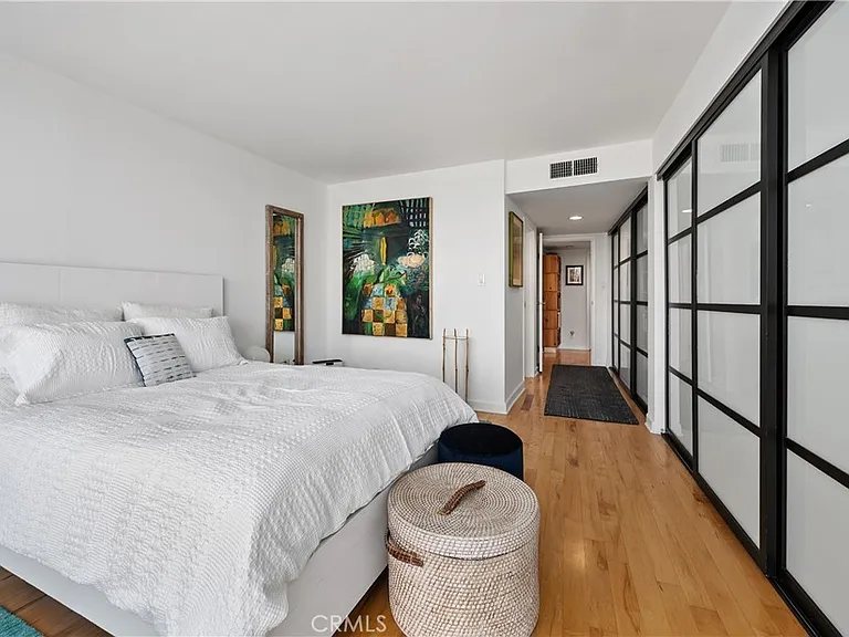 4265 Marina City Dr #511W — Photo 22