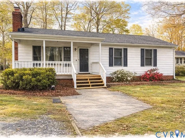 103 Five Oaks Ln, Ashland, VA 23005