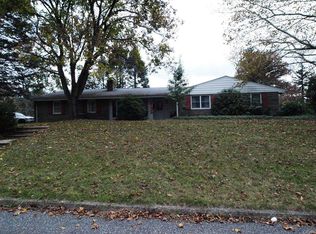 355 N 11th St, Lehighton Borough, PA 18235