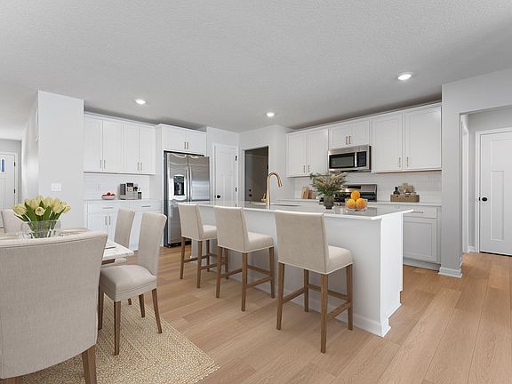 2nd image of 4344 Meadowview Dr