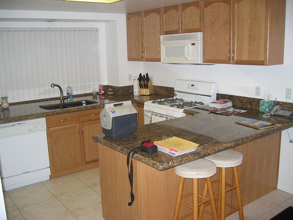 2nd image of 1010 Lochwood Pl