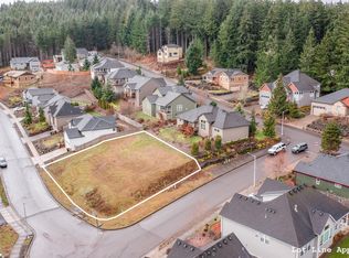 923 Park St, Sweet Home, OR 97386