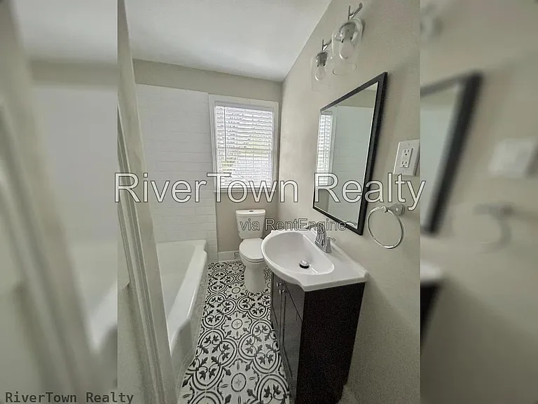 2731 Central Ave — Photo 14