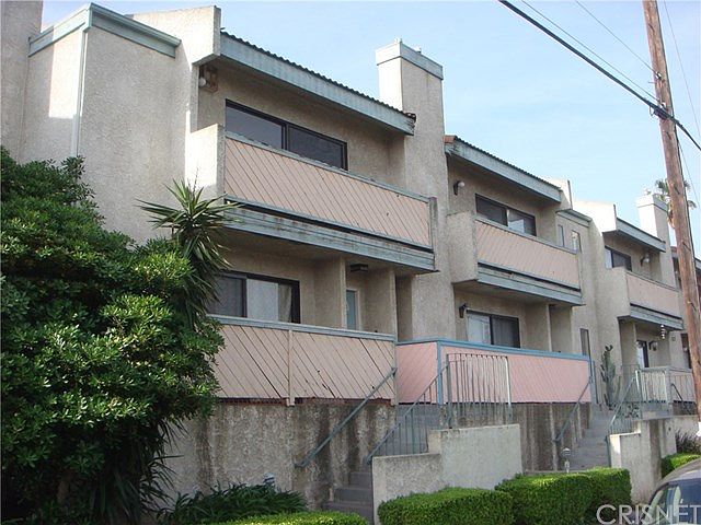 1st image of 15554 Parthenia St Unit 5