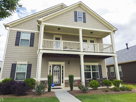 2nd image of 402 Parkstone Dr