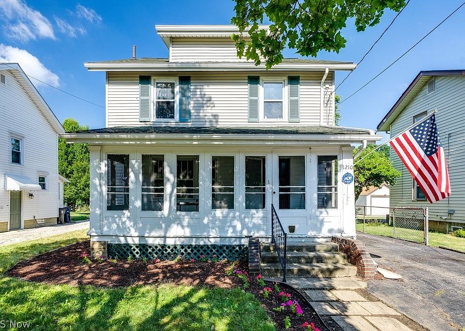 1210 Lily St, Akron, OH 44301 MLS 4400392 Zillow