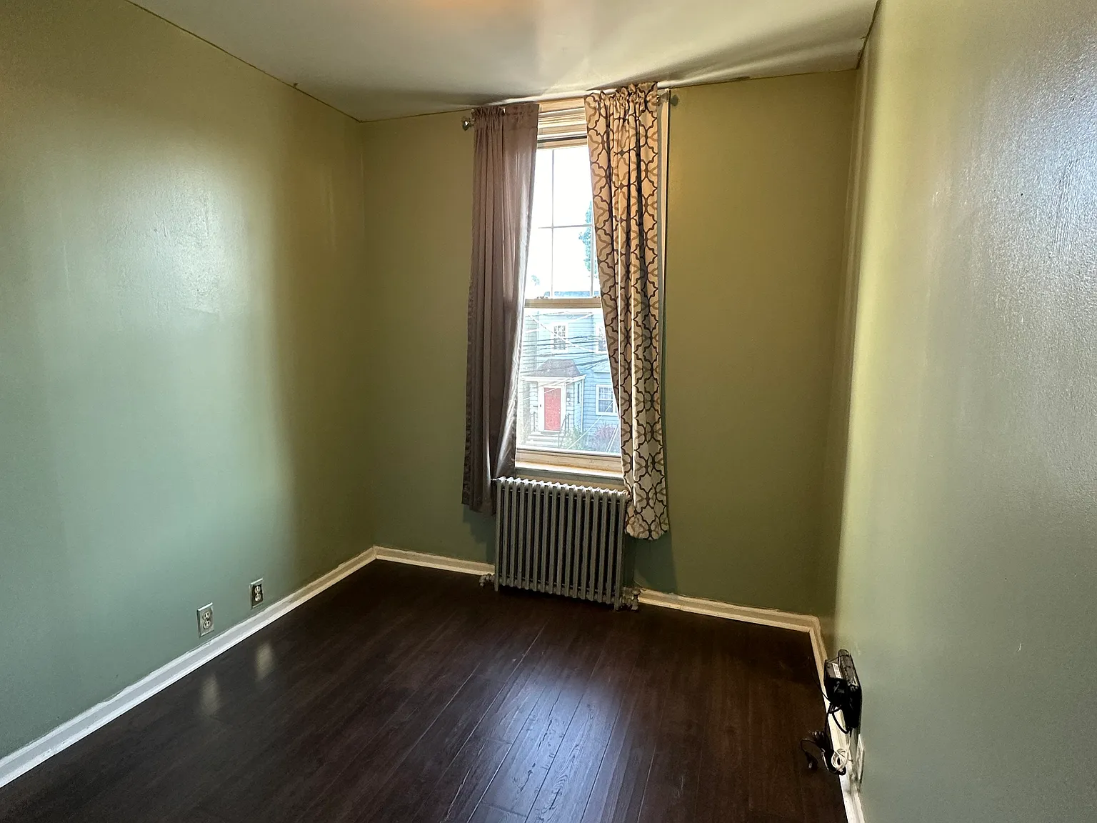Irving St, Jersey City — Photo 4