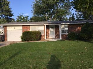 7627 Humbert Rd, Godfrey, IL 62035