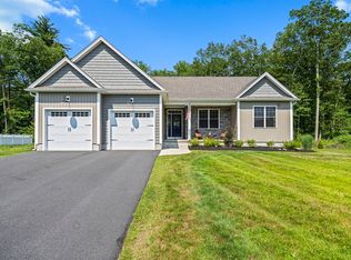 5 Tall Pines Trl, Southwick, MA 01077