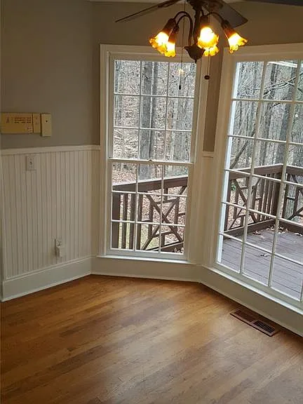 3885 Waterford Dr — Photo 12