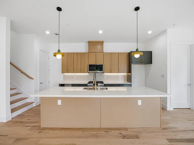 4605 Belmont Ave #A2 — Photo 18