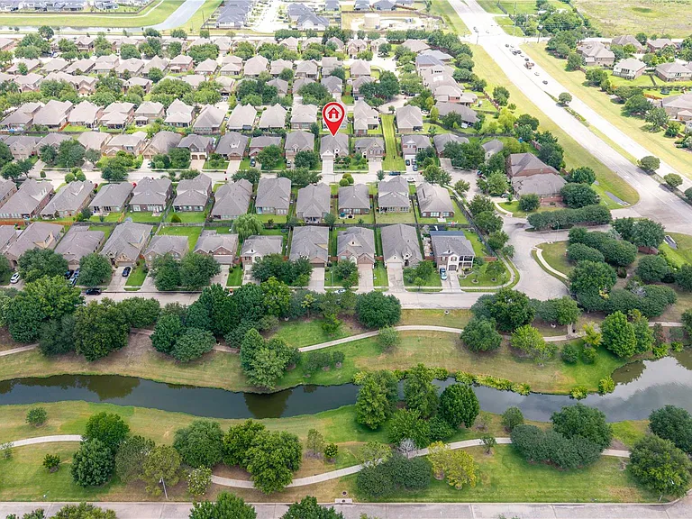 17314 Aldenwilds Ln — Photo 41