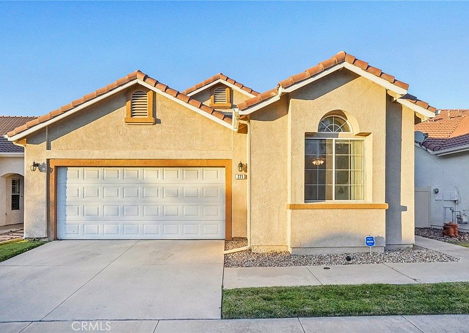 1st image of 771 Camino De Oro