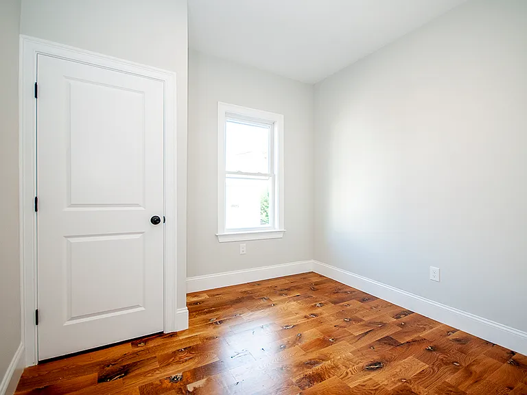 205 Marion St #3 — Photo 10