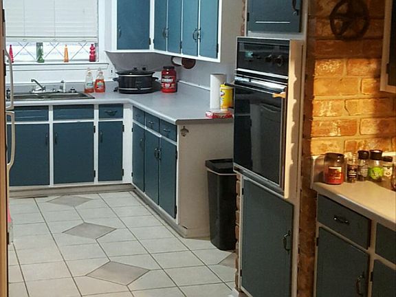 4th image of 13375 Rolling Hills Dr