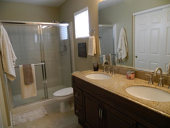 4th image of 1772 E Palm Beach Dr