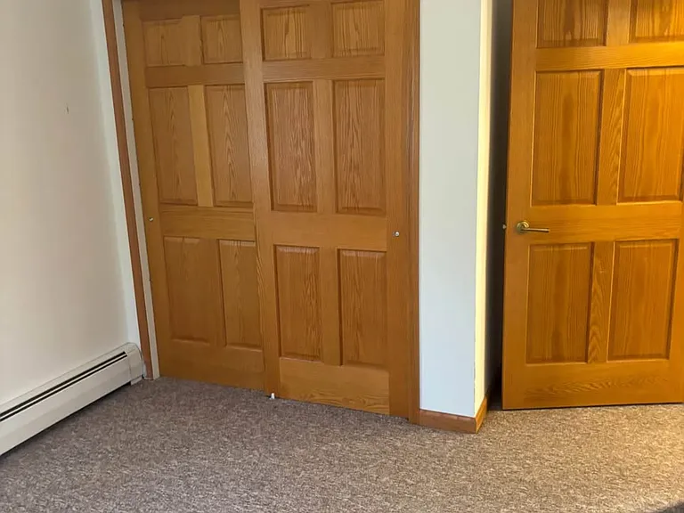 204 E North St #8 — Photo 6