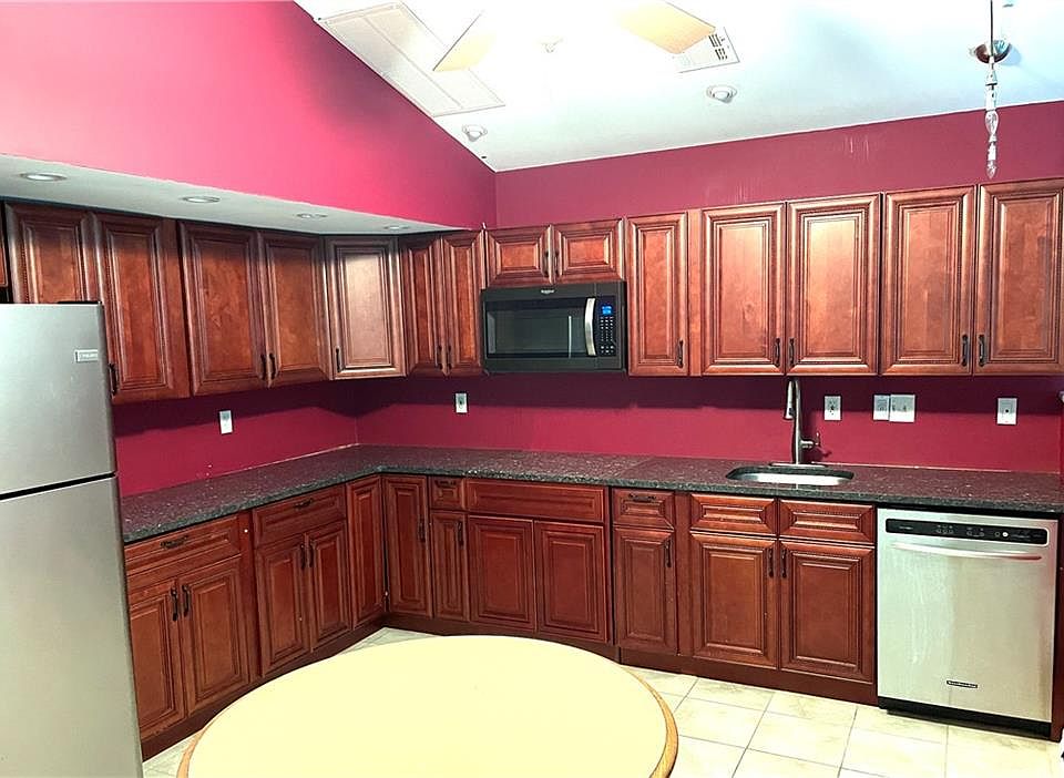 1st image of 80 Old Quaker Hill Rd Unit 2