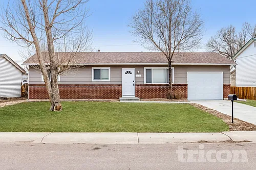 1717 Whitehall Rd Photo 1